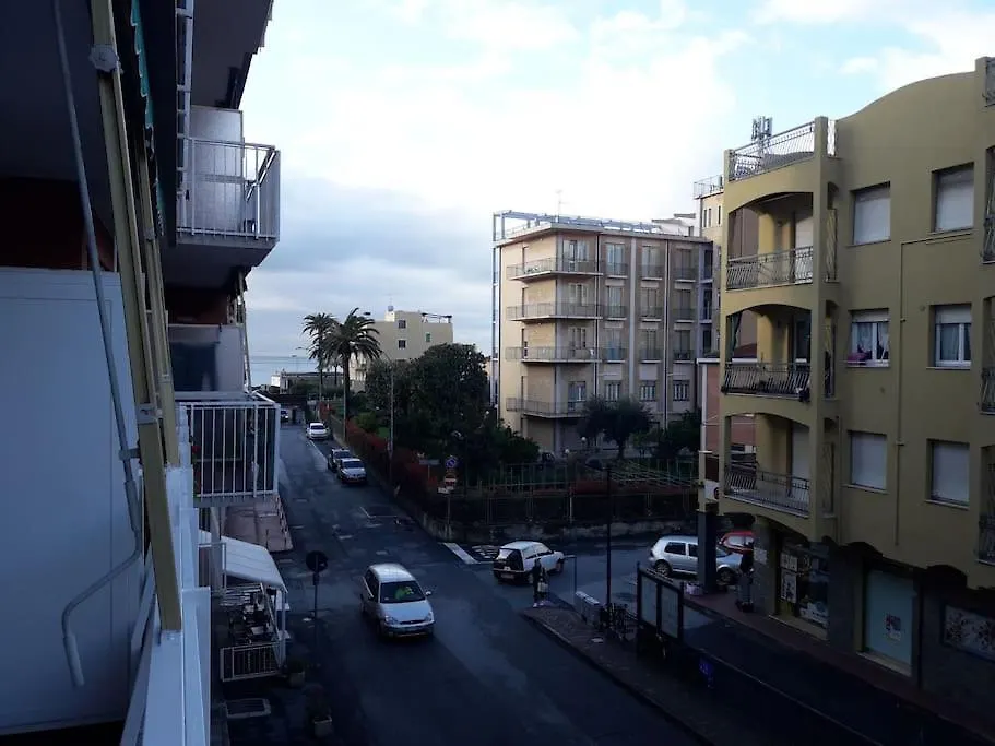 Apartment Appartamento Vittoria Pietra Ligure